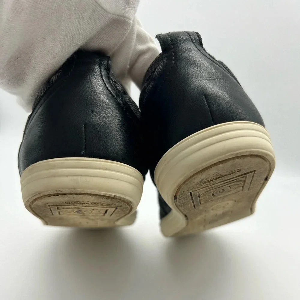 Chanel quilted denim leather lined low top sneakers shoes authentic 38